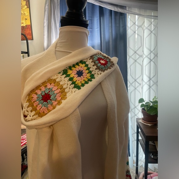 Beautiful, beautiful cardigan buttonless - Picture 2 of 5